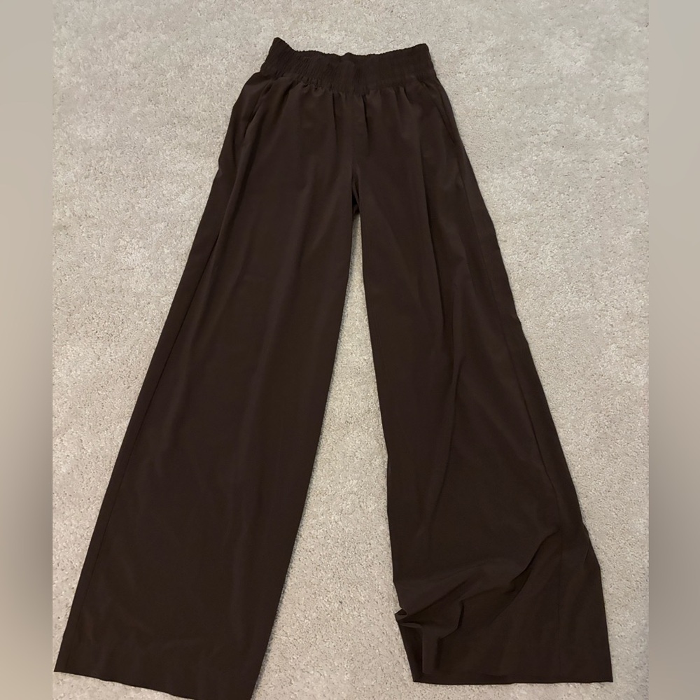 Vuori Brown Villa Wide-Leg Pants